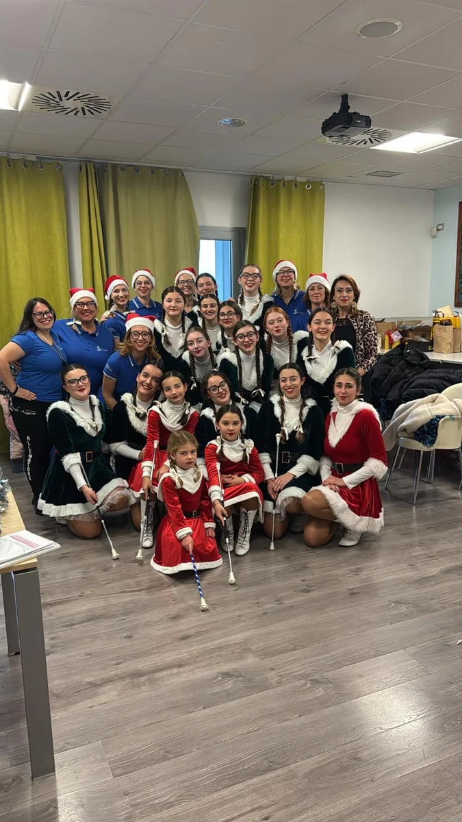 Sfilate di Natale 2025 — Majorettes Onda Azzurra, Jesolo
