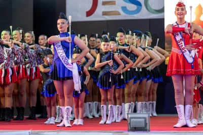 Le capitane delle squadre sul palco — Majorettes Onda Azzurra, Jesolo
