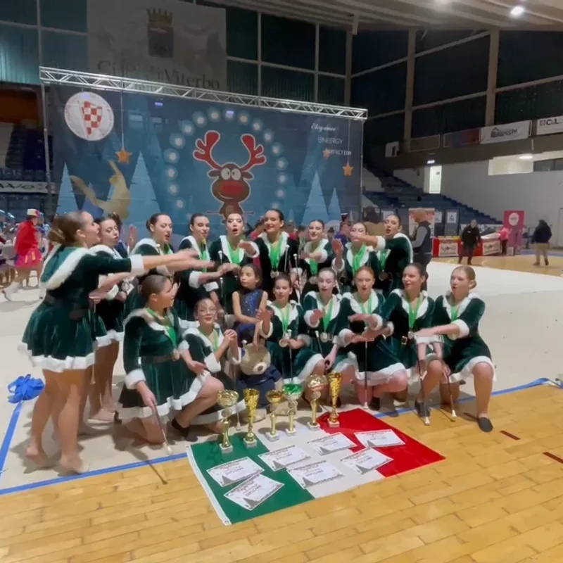 Orgoglio Onda Azzurra - Hip Hip Urrà — Majorettes Onda Azzurra, Jesolo